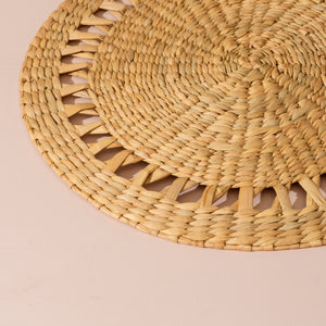 Kauna Grass Round Placemat with Sunburst Pattern, Set of 2