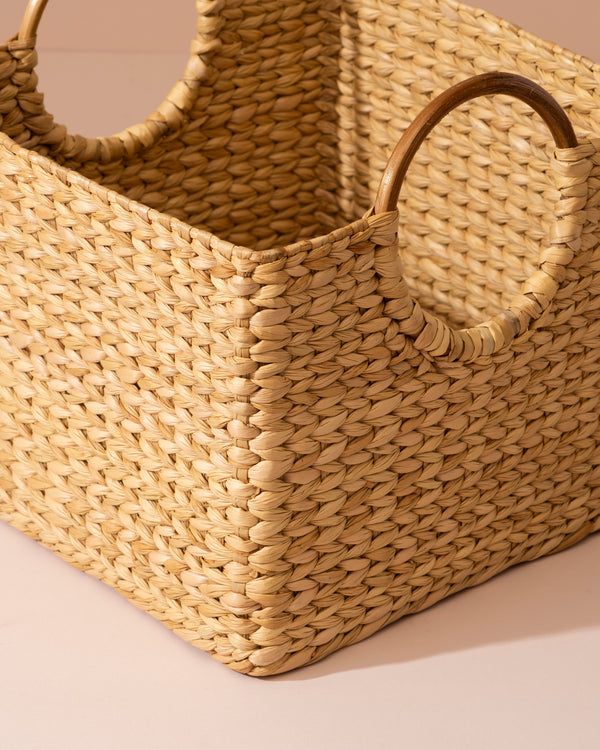 Medium Kauna Grass Storage Basket with Woven Straw and Wooden Handles