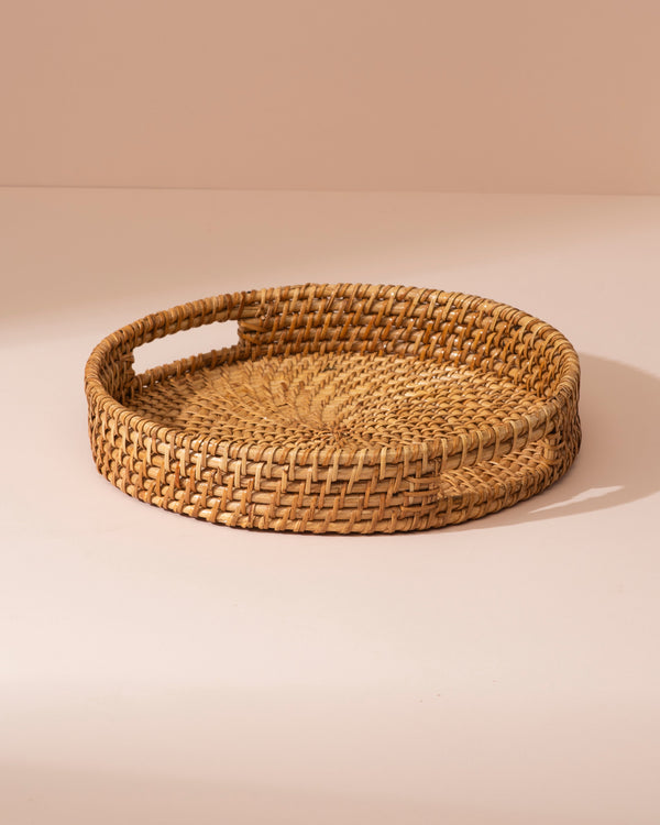 Round natural woven rattan tray with integrated handles